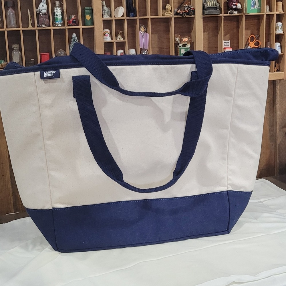 Lands End Canvas Geometric  Bag Blue Coral  Carry All Tote Practical Durable